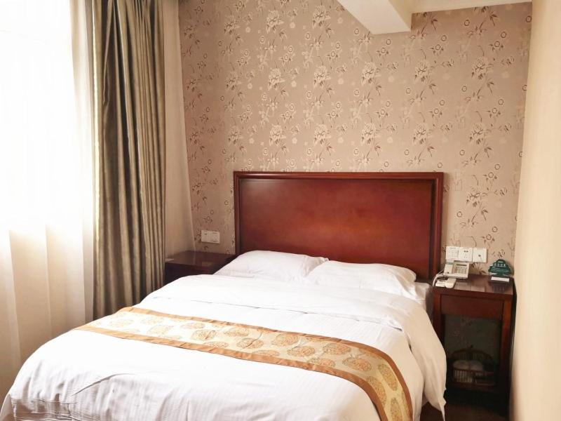 Greentree Inn Zhejiang Ningbo Dongqian Lake Yinxian Avenue North Mozhi Road Business Hotel Exterior photo
