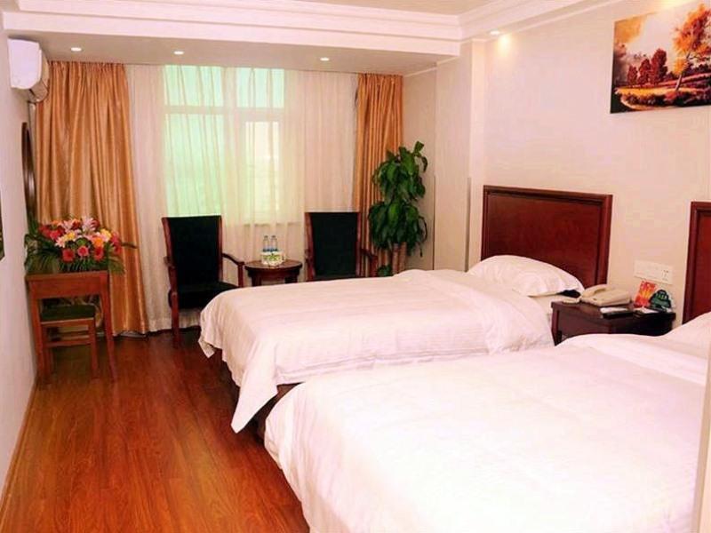 Greentree Inn Zhejiang Ningbo Dongqian Lake Yinxian Avenue North Mozhi Road Business Hotel Exterior photo